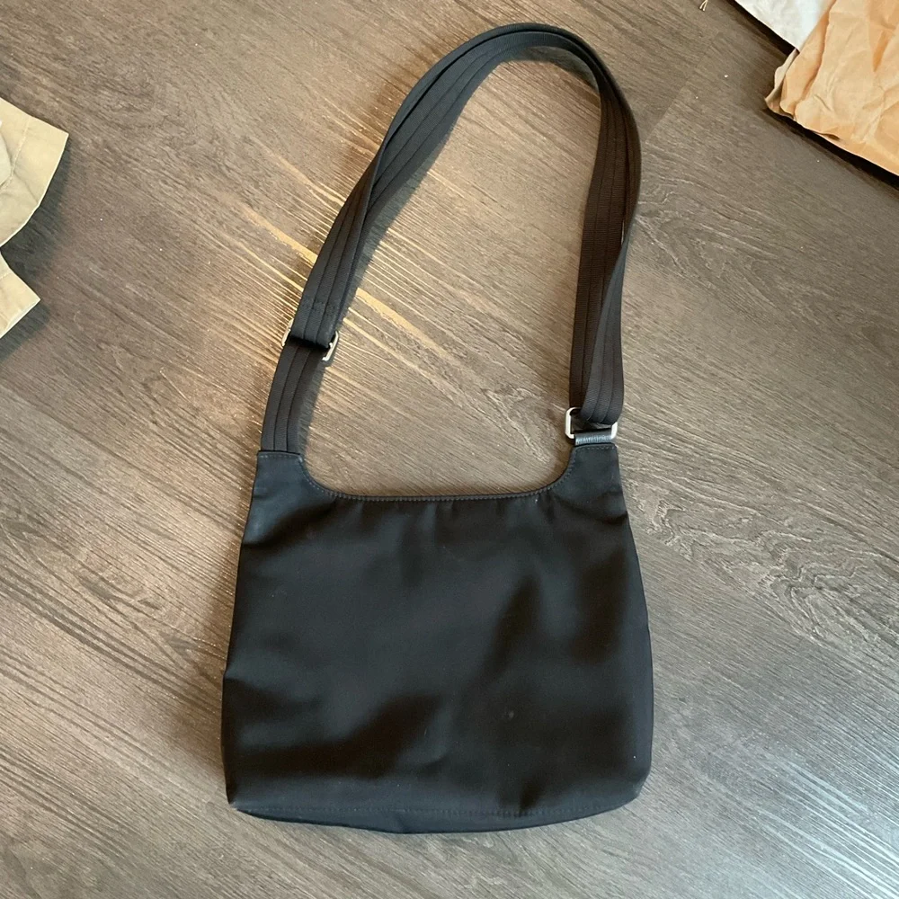 Longchamp Bag - Picture 2 of 4